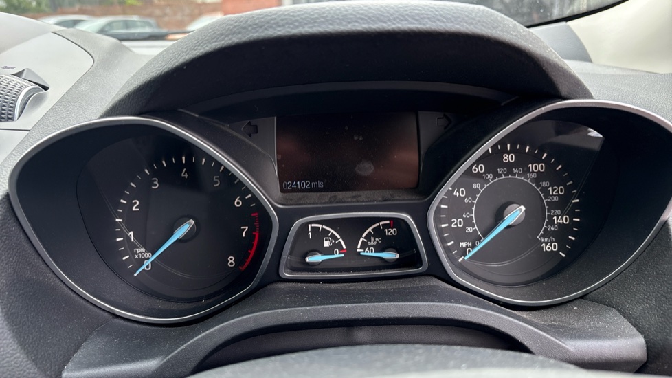 Ford Kuga 1.5 EcoBoost Titanium X Edition 5dr Auto 2WD Petrol Estate - Image 18