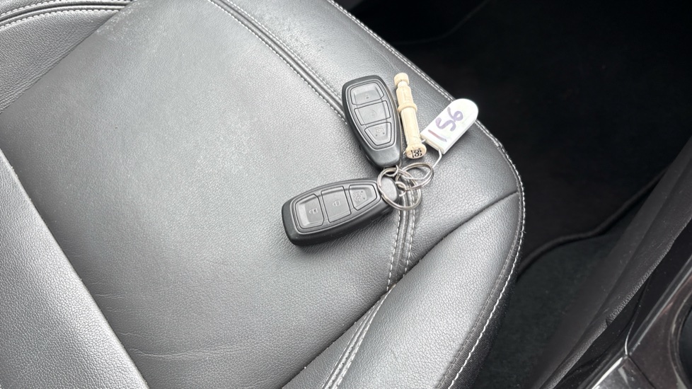 Ford Kuga 1.5 EcoBoost Titanium X Edition 5dr Auto 2WD Petrol Estate - Image 19