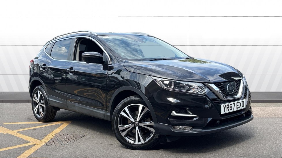 Nissan Qashqai 1.2 DiG-T N-Connecta 5dr Petrol Hatchback - Image 1