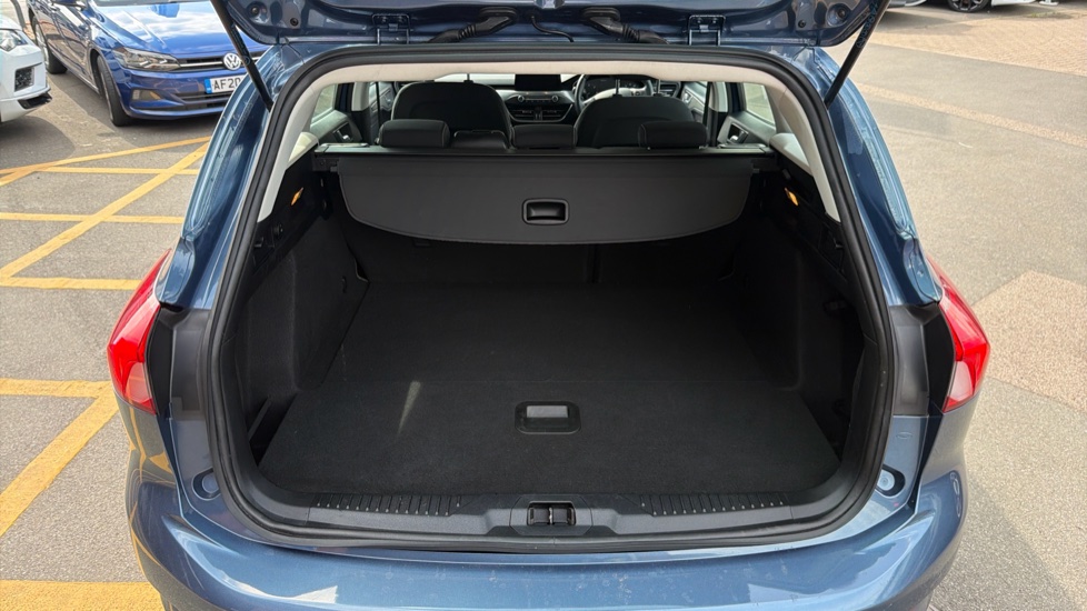 Ford Focus 1.5 EcoBlue 120 Titanium 5dr Auto Diesel Estate - Image 4