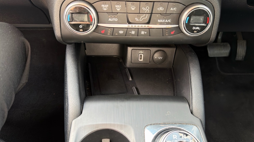 Ford Focus 1.5 EcoBlue 120 Titanium 5dr Auto Diesel Estate - Image 35