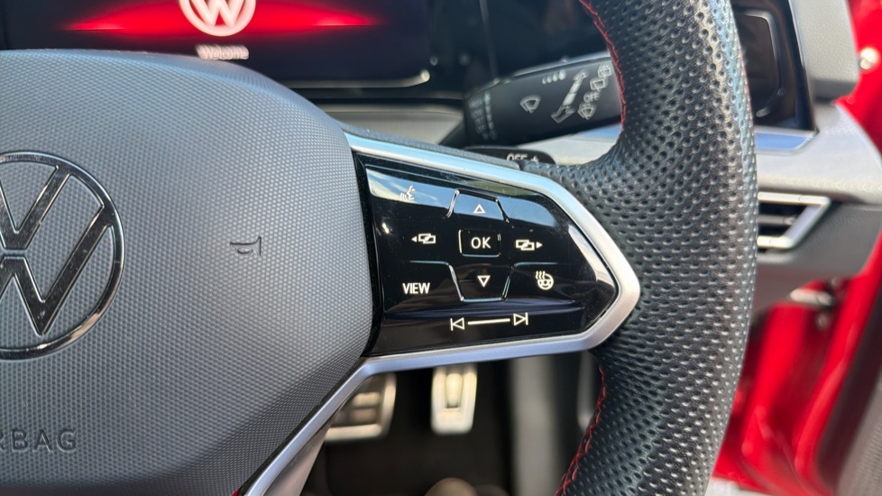 Volkswagen Golf 2.0 TSI GTI 5dr DSG Petrol Hatchback - Image 31