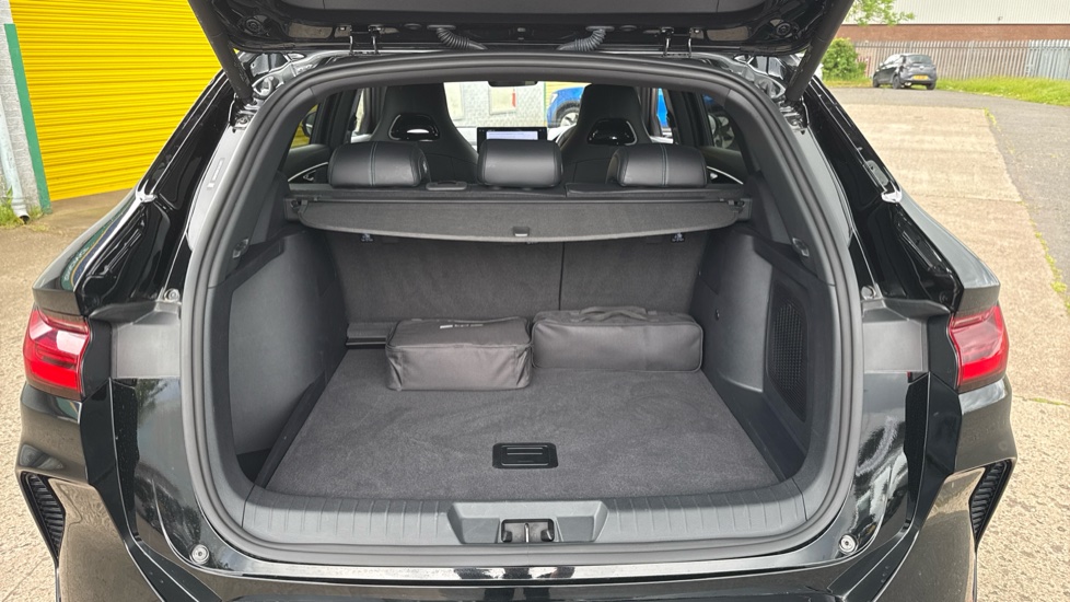 BYD Seal U 1.5 DM-i Boost 5dr Auto Estate - Image 4