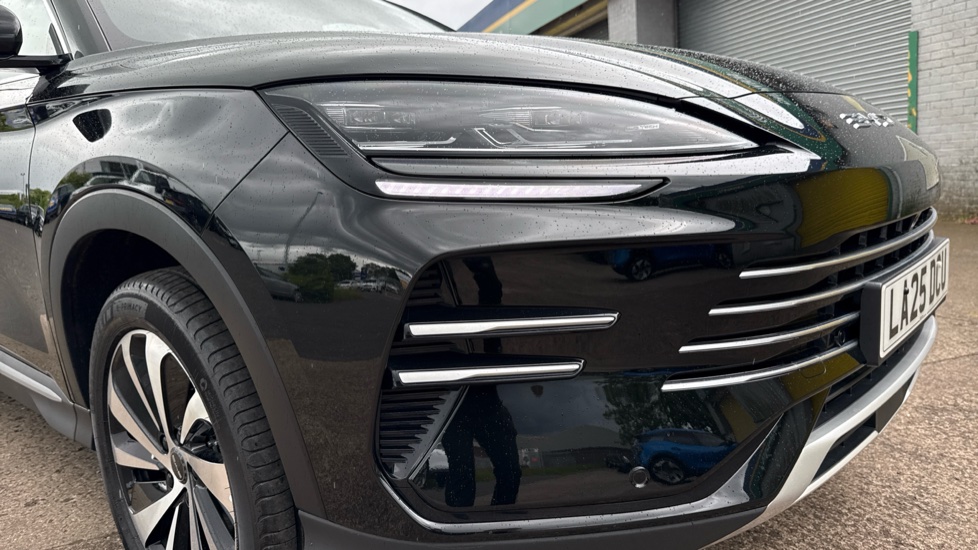 BYD Seal U 1.5 DM-i Boost 5dr Auto Estate - Image 21