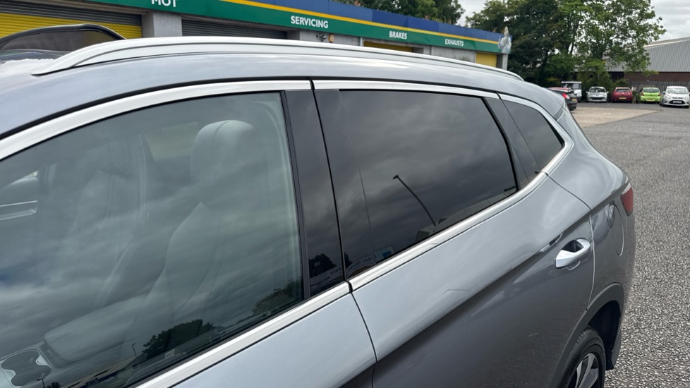 BYD Seal U 1.5 DM-i Comfort 5dr Auto Estate - Image 27