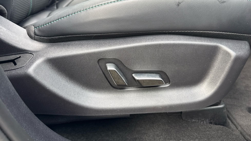 BYD Seal U 1.5 DM-i Comfort 5dr Auto Estate - Image 36