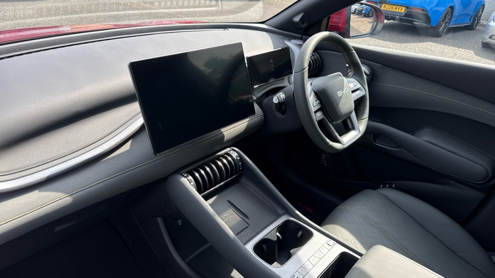 BYD Atto 3 Evo 230kW Design 75kWh 5dr Auto Electric Hatchback - Image 9