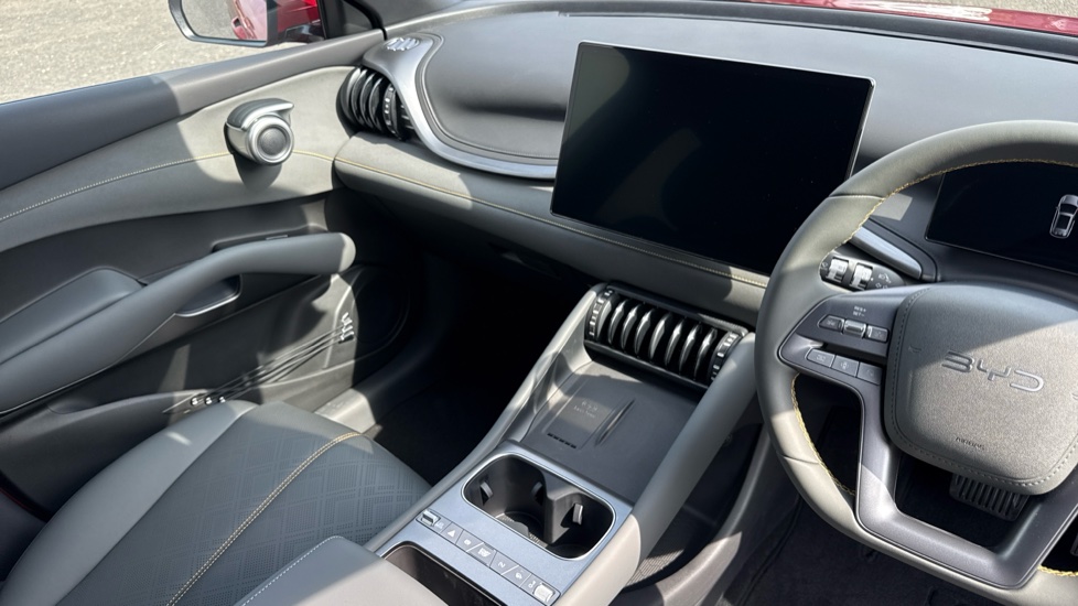 BYD Atto 3 Evo 230kW Design 75kWh 5dr Auto Electric Hatchback - Image 14