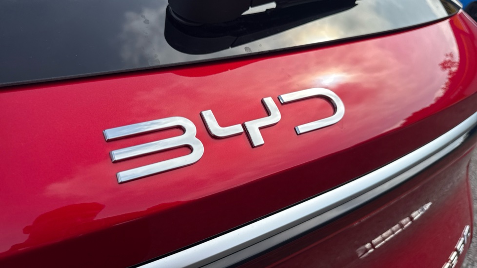 BYD Atto 3 Evo 230kW Design 75kWh 5dr Auto Electric Hatchback - Image 39