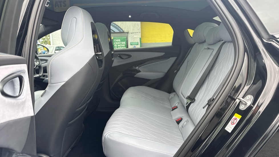 BYD Seal 230kW Design 83kWh 4dr Auto Electric Saloon - Image 16
