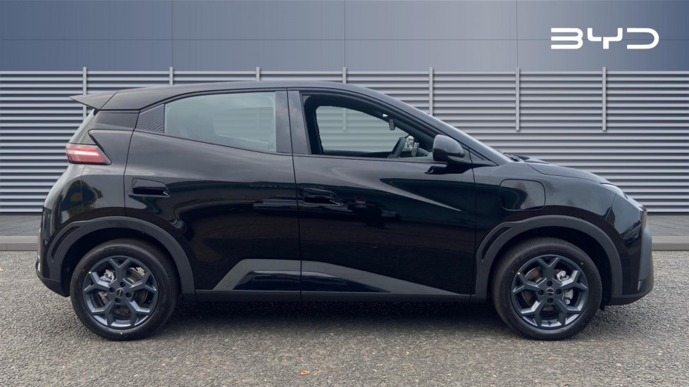 BYD Dolphin Surf 65kW Boost 43kWh 5dr Auto Electric Hatchback - Image 5