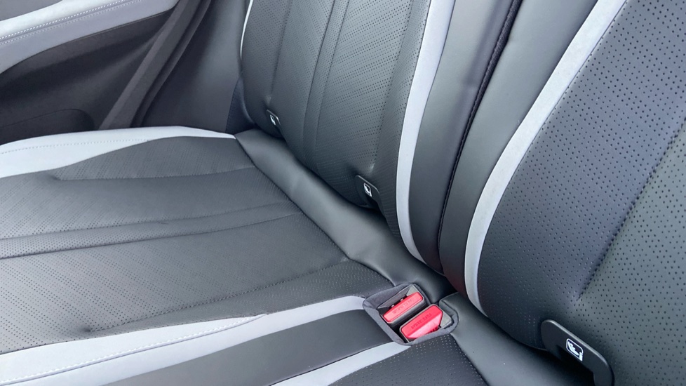 BYD Dolphin Surf 65kW Boost 43kWh 5dr Auto Electric Hatchback - Image 17