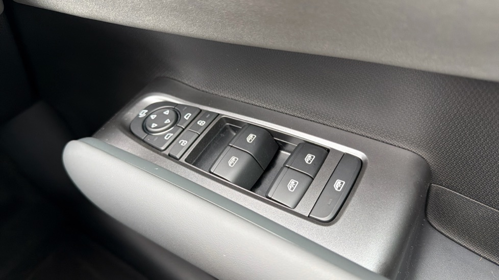 BYD Atto 3 Evo 330kW Excellence AWD 75kWh 5dr Auto Electric Hatchback - Image 28