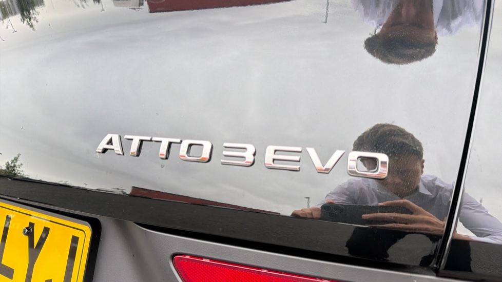 BYD Atto 3 Evo 330kW Excellence AWD 75kWh 5dr Auto Electric Hatchback - Image 36