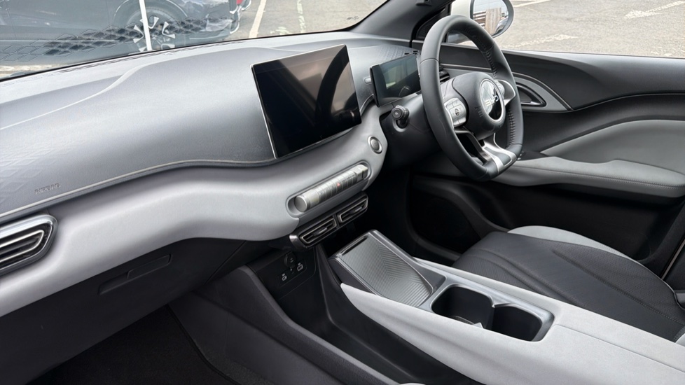 BYD Dolphin Surf 65kW Active 30kWh 5dr Auto Electric Hatchback - Image 9