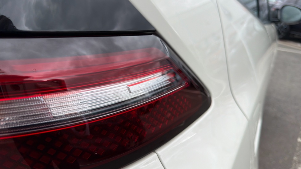 BYD Dolphin Surf 65kW Active 30kWh 5dr Auto Electric Hatchback - Image 31