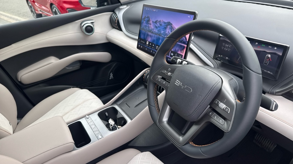 BYD Atto 3 Evo 230kW Design 75kWh 5dr Auto Electric Hatchback - Image 11