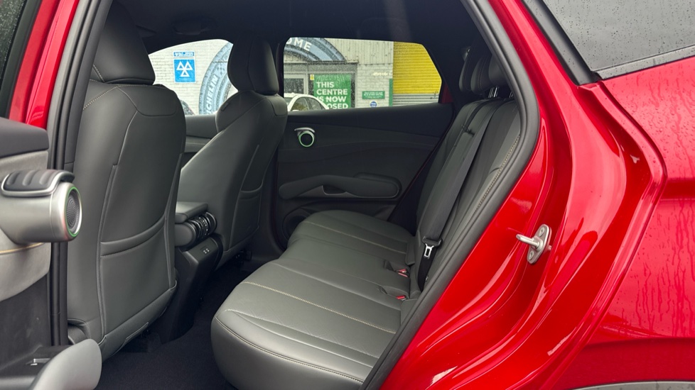 BYD Atto 3 Evo 230kW Design 75kWh 5dr Auto Electric Hatchback - Image 16