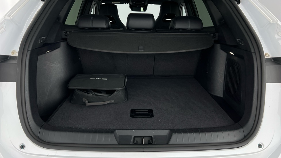 BYD Seal U 1.5 DM-i Comfort 5dr Auto Estate - Image 14