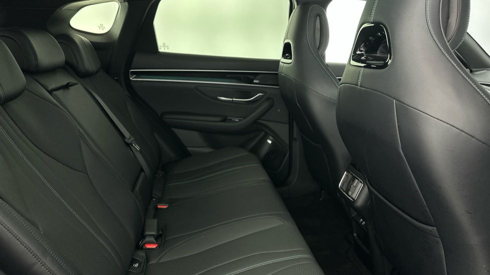 BYD Seal U 1.5 DM-i Comfort 5dr Auto Estate - Image 12