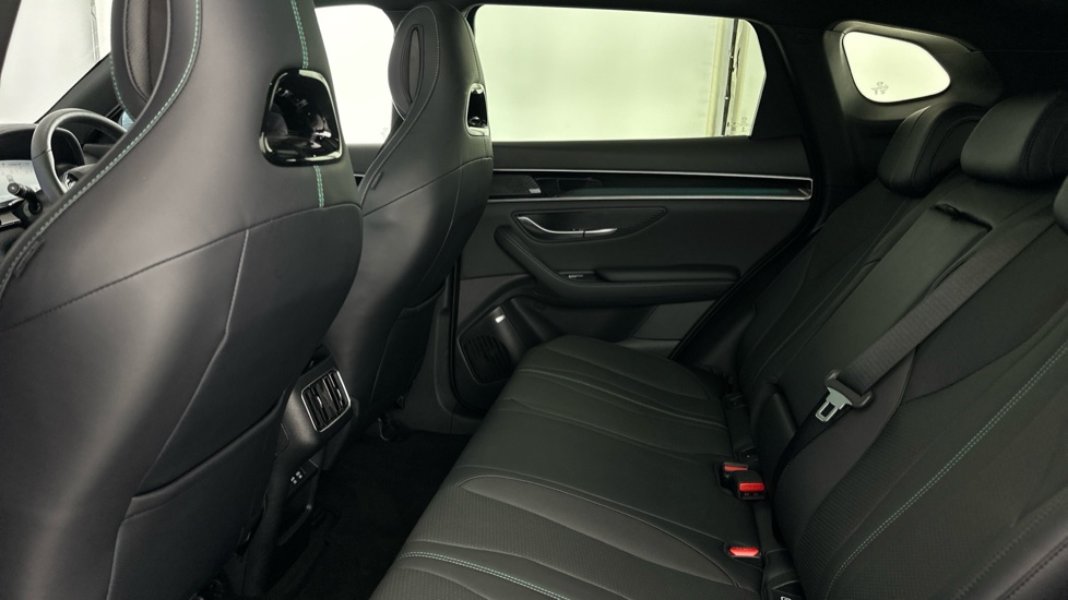 BYD Seal U 1.5 DM-i Comfort 5dr Auto Estate - Image 13