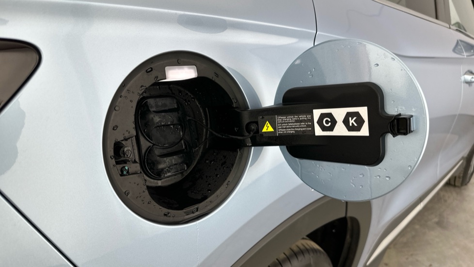 BYD Seal U 1.5 DM-i Comfort 5dr Auto Estate - Image 20