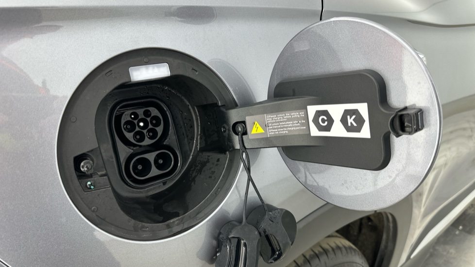BYD Seal U 1.5 DM-i Comfort 5dr Auto Estate - Image 20