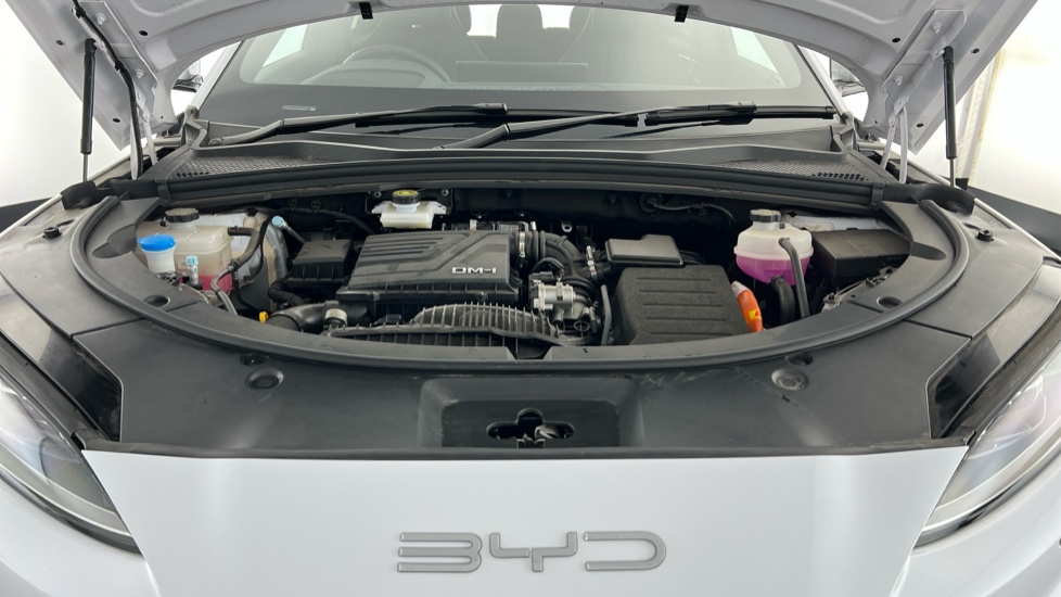 BYD Seal U 1.5 DM-i Boost 5dr Auto Estate - Image 21