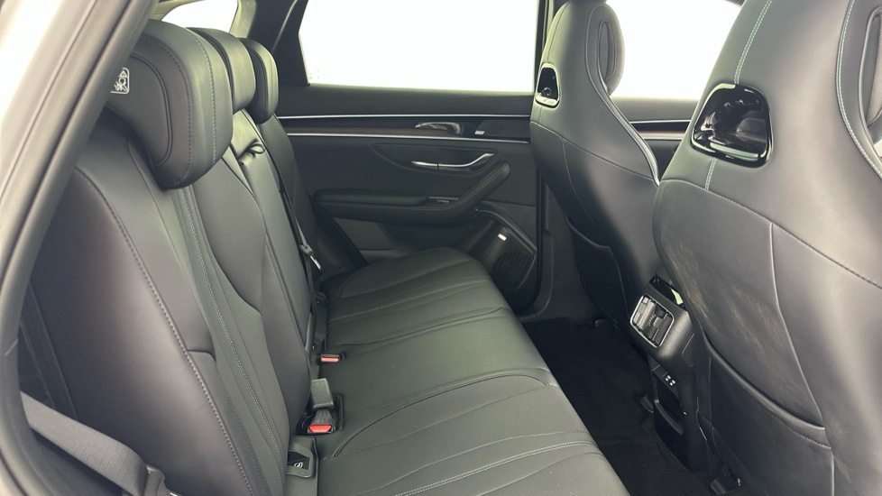 BYD Seal U 1.5 DM-i Comfort 5dr Auto Estate - Image 12