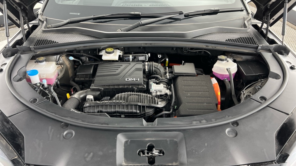 BYD Seal U 1.5 DM-i Boost 5dr Auto Estate - Image 21