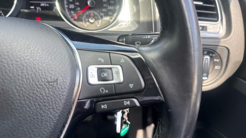 Volkswagen Golf 1.4 TSI SE [Nav] 5dr Petrol Hatchback - Image 18