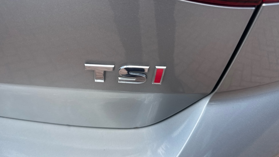 Volkswagen Golf 1.4 TSI SE [Nav] 5dr Petrol Hatchback - Image 22