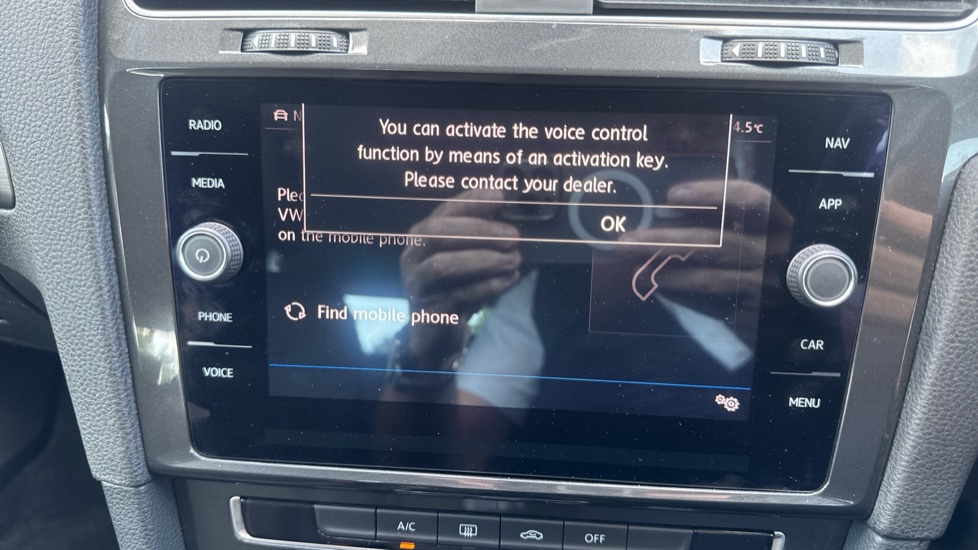 Volkswagen Golf 1.4 TSI SE [Nav] 5dr Petrol Hatchback - Image 26