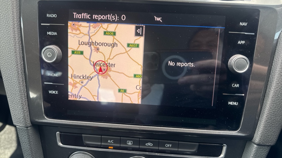 Volkswagen Golf 1.4 TSI SE [Nav] 5dr Petrol Hatchback - Image 32