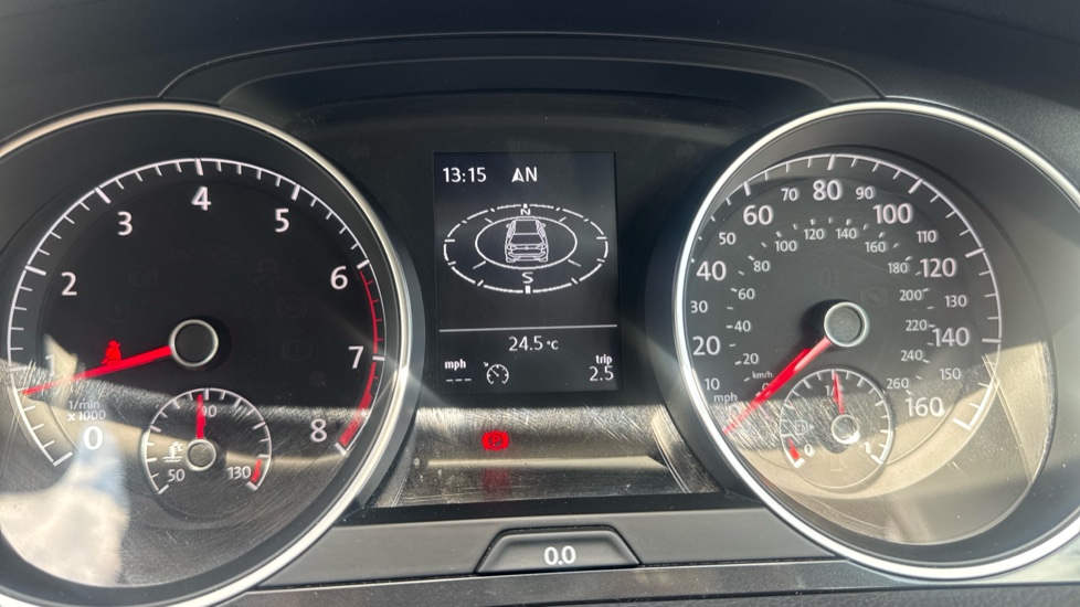 Volkswagen Golf 1.4 TSI SE [Nav] 5dr Petrol Hatchback - Image 39