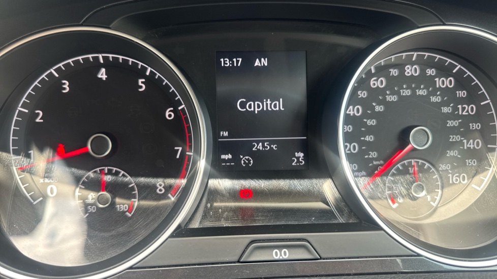 Volkswagen Golf 1.4 TSI SE [Nav] 5dr Petrol Hatchback - Image 42