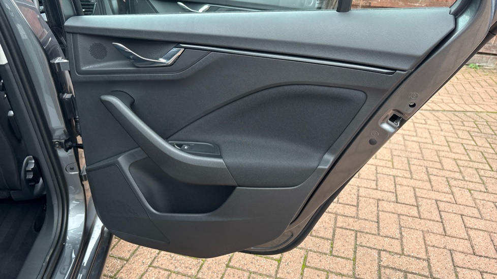 Skoda Scala 1.0 TSI 116 SE Edition 5dr DSG Petrol Hatchback - Image 22