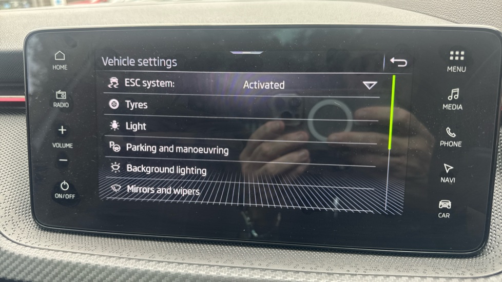 Skoda Kamiq 1.0 TSI Monte Carlo Edition 5dr Petrol Hatchback - Image 30