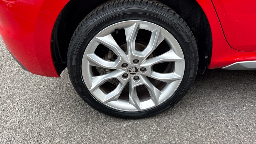 Skoda Kamiq 1.5 TSI SE L 5dr DSG Petrol Hatchback - Image 27