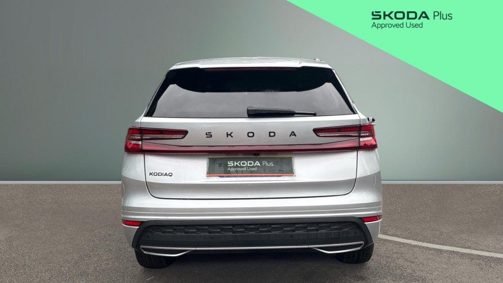 Skoda Kodiaq 1.5 TSI e-TEC SportLine 5dr DSG [7 Seat] Petrol Estate - Image 8