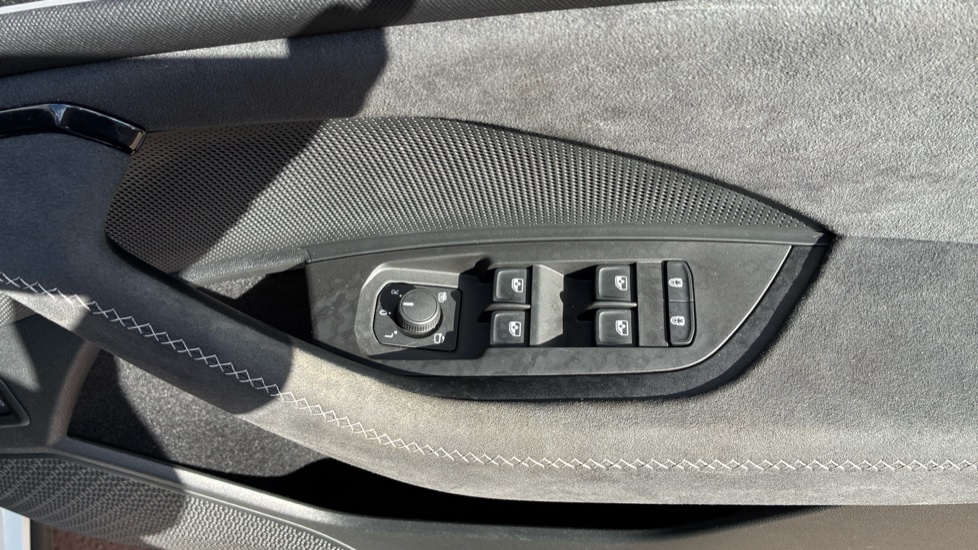 Skoda Kodiaq 1.5 TSI e-TEC SportLine 5dr DSG [7 Seat] Petrol Estate - Image 19
