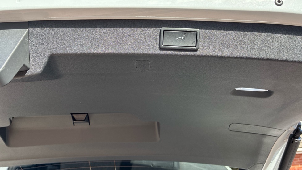 Skoda Kodiaq 1.5 TSI e-TEC SportLine 5dr DSG [7 Seat] Petrol Estate - Image 24