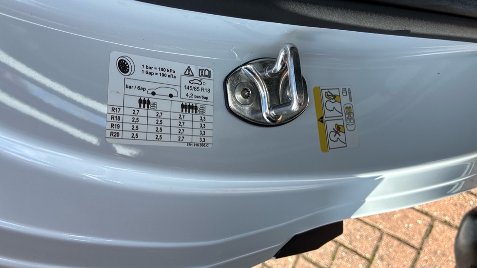 Skoda Kodiaq 1.5 TSI e-TEC SportLine 5dr DSG [7 Seat] Petrol Estate - Image 40