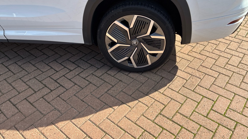 Skoda Kodiaq 1.5 TSI e-TEC SportLine 5dr DSG [7 Seat] Petrol Estate - Image 44