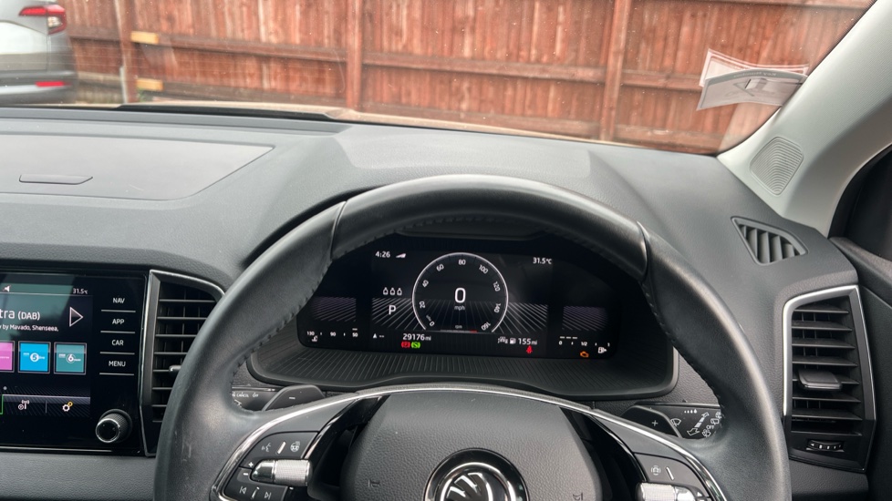 Skoda Karoq 1.5 TSI SE L 5dr DSG Petrol Estate - Image 11
