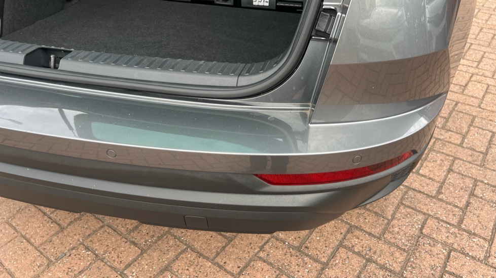 Skoda Karoq 1.5 TSI SE L 5dr DSG Petrol Estate - Image 23