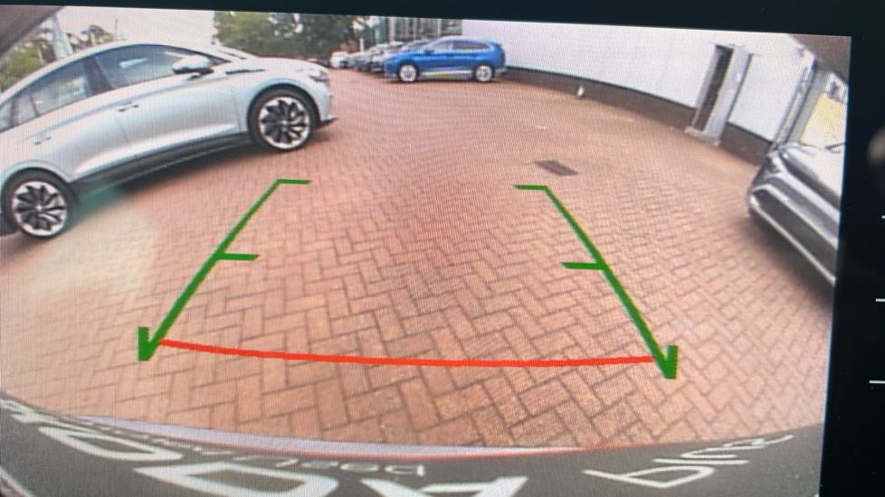 Skoda Karoq 1.5 TSI SE L 5dr DSG Petrol Estate - Image 30
