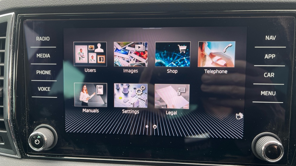 Skoda Karoq 1.5 TSI SE L 5dr DSG Petrol Estate - Image 33