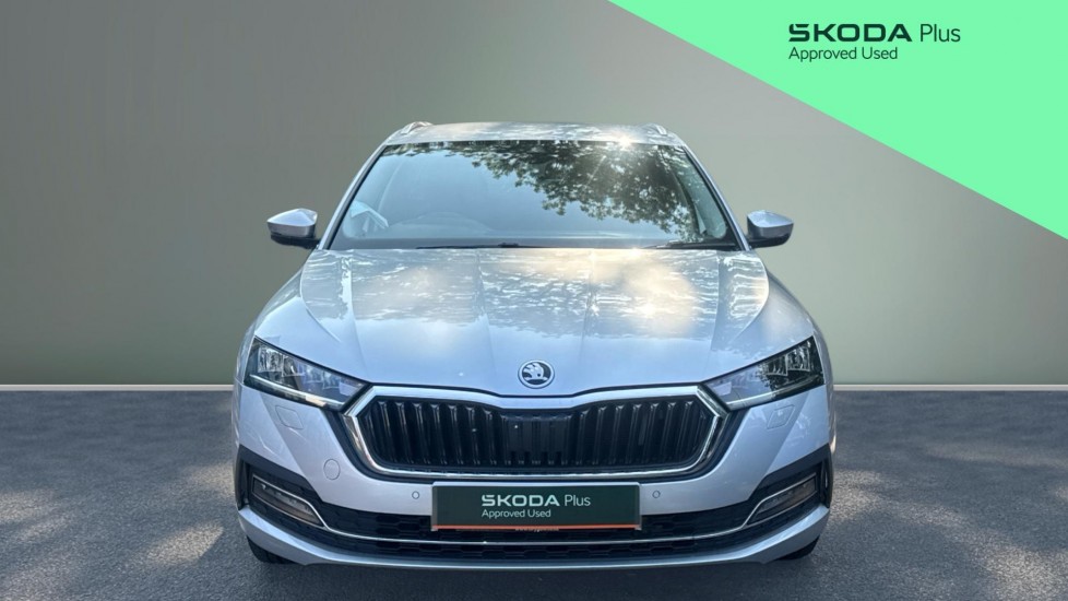 Skoda Octavia 1.4 TSI iV SE L DSG 5dr Estate - Image 7