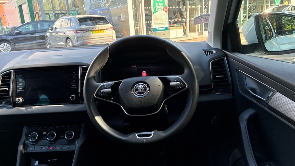 Skoda Karoq 1.5 TSI SE L 5dr DSG Petrol Estate - Image 10